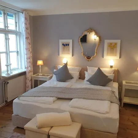 Am Dom Hotel 3*
